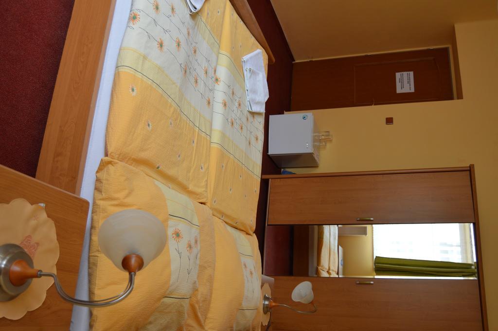 Hotel Paradise Ostrava Kamer foto