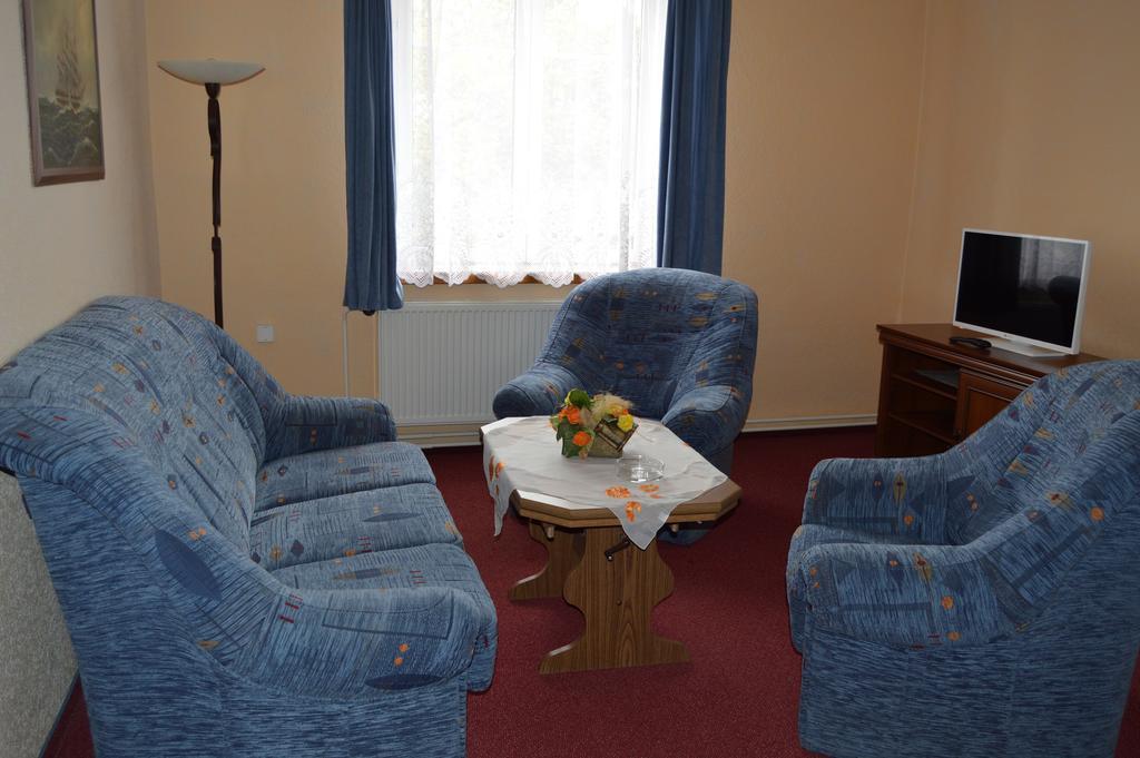 Hotel Paradise Ostrava Kamer foto