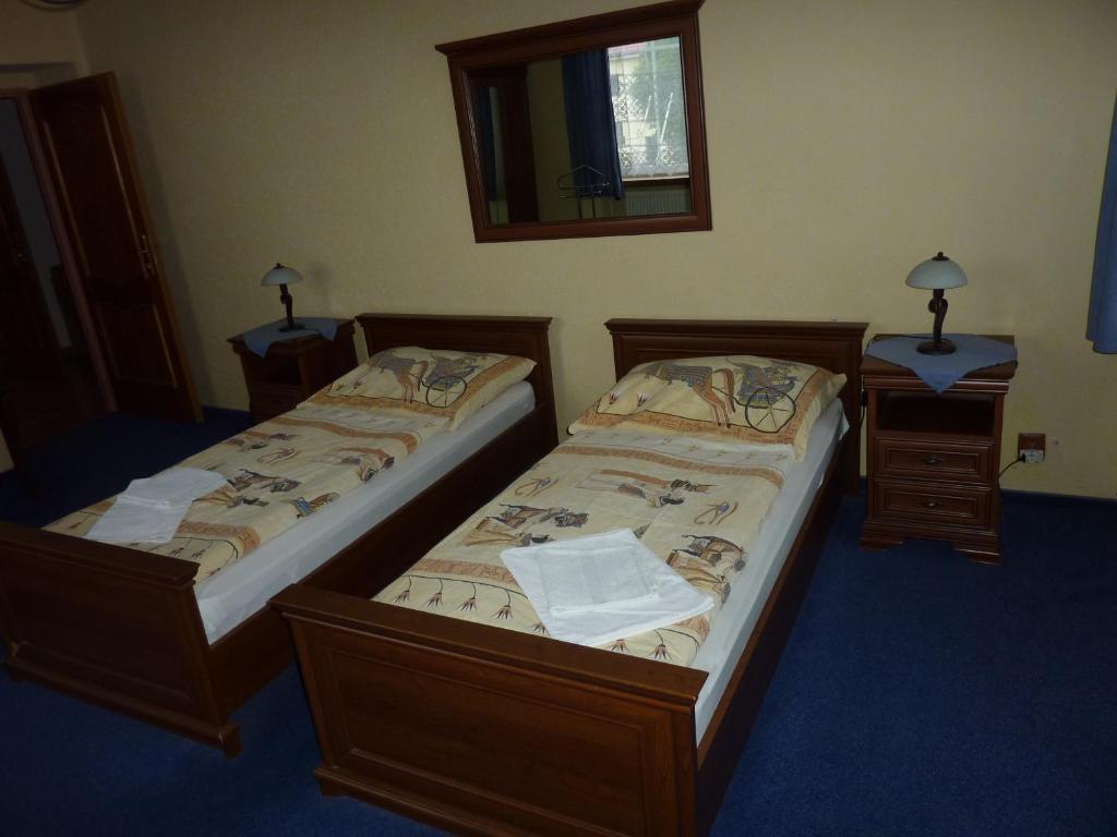 Hotel Paradise Ostrava Kamer foto