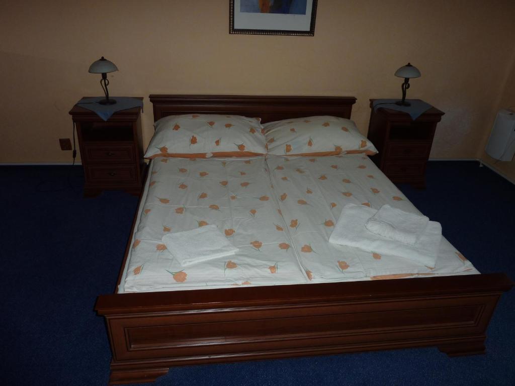 Hotel Paradise Ostrava Kamer foto