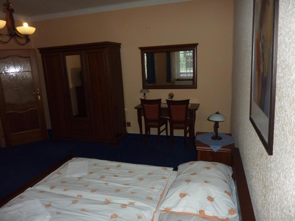 Hotel Paradise Ostrava Kamer foto